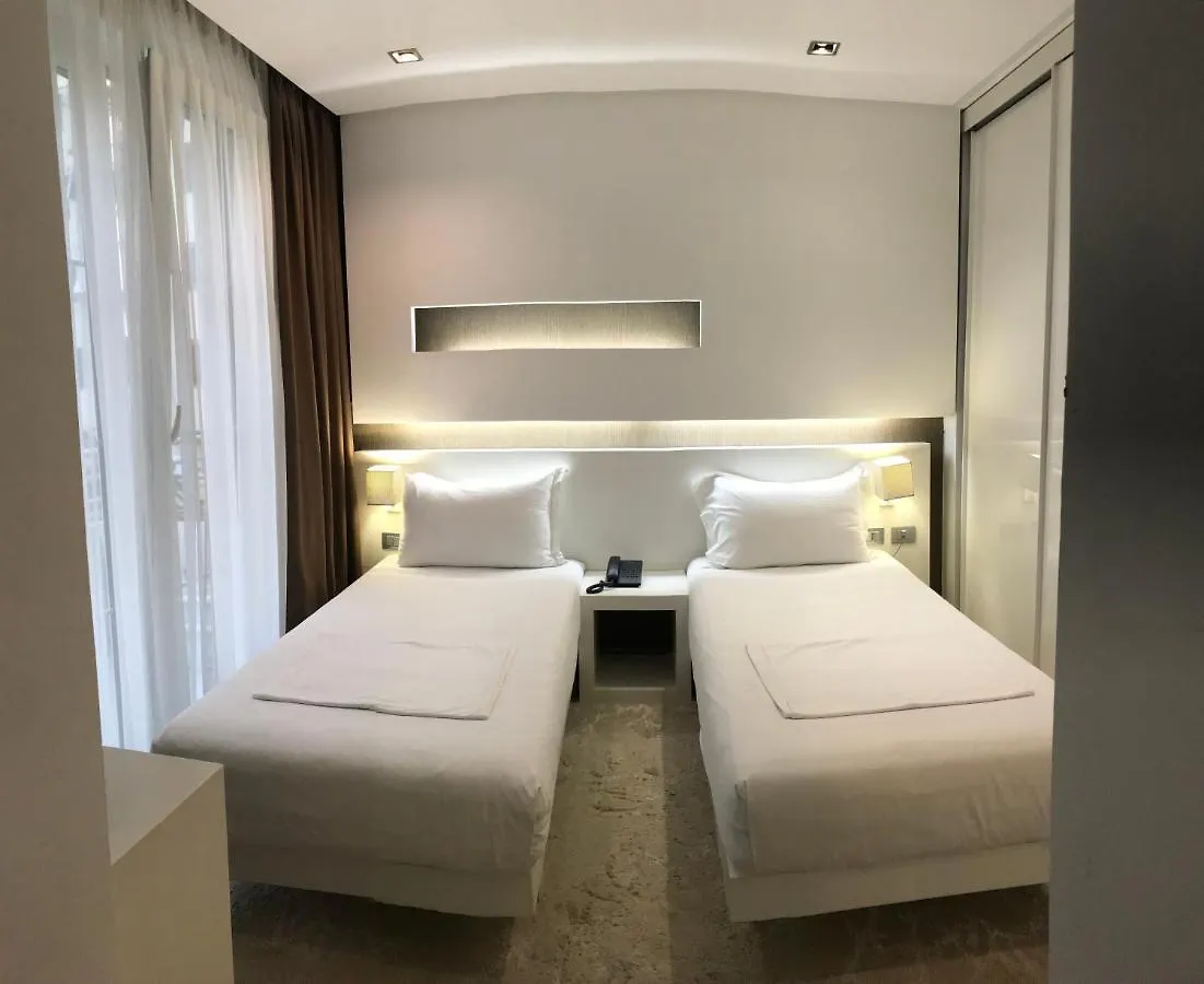 Prestige Hotel Tirana